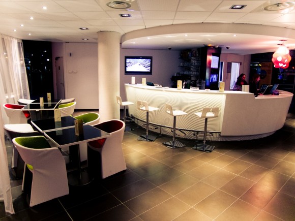 Suitehotel.jpg
